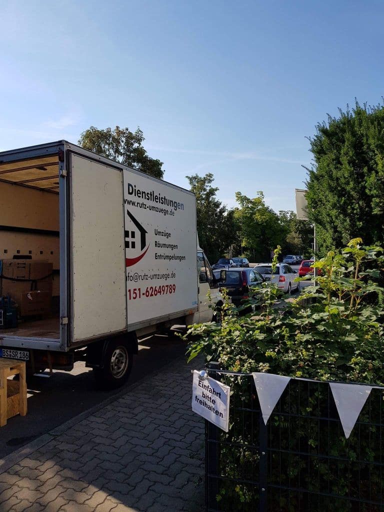 Rutz Dienstleistungen Umzüge & Entrümpelungen