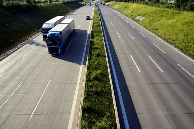 Möbeltransport Berlin - günstig und spontan Möbeltaxi Berlin
