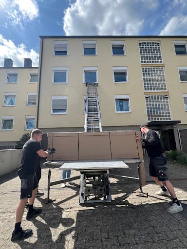 Umzug & Möbeltaxi Star GmbH — Kundenfoto