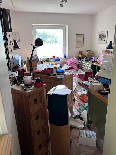 Fa. Mike Els | Inh. Sabine Els Wohnungsauflösungen, Haushaltsauflösungen, Objektpflege, Seniorenumzüge — Kundenfoto