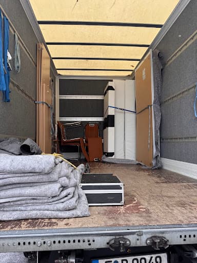 Möbeltransport24 GmbH — Kundenfoto