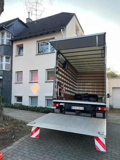 Zwei Brüder - HS Umzüge & Transporte — Kundenfoto